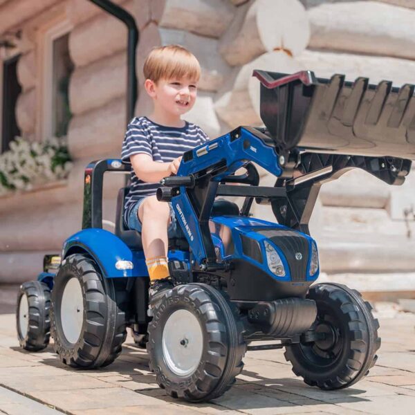 FALK-Traktor-New-Holland-Niebieski-na-Pedaly-z-Przyczepka-od-3-Lat-4 FALK-Traktor-New-Holland-Niebieski-na-Pedaly-z-Przyczepka-od-3-Lat-4