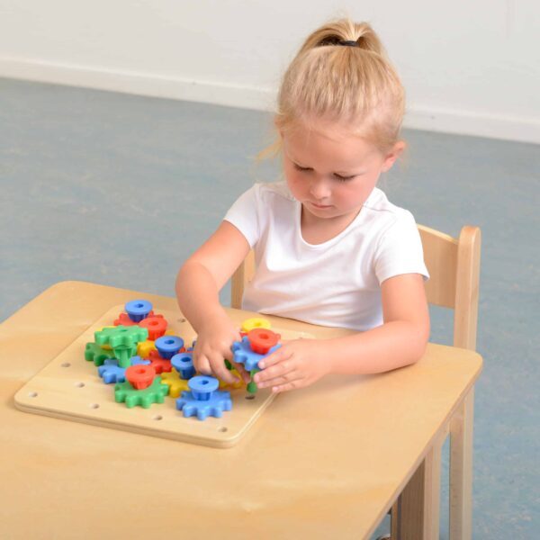 Kola-Zebate-Zbuduj-Wlasny-Mechanizm-Tablica-Masterkidz-Montessori-7 Kola-Zebate-Zbuduj-Wlasny-Mechanizm-Tablica-Masterkidz-Montessori-7