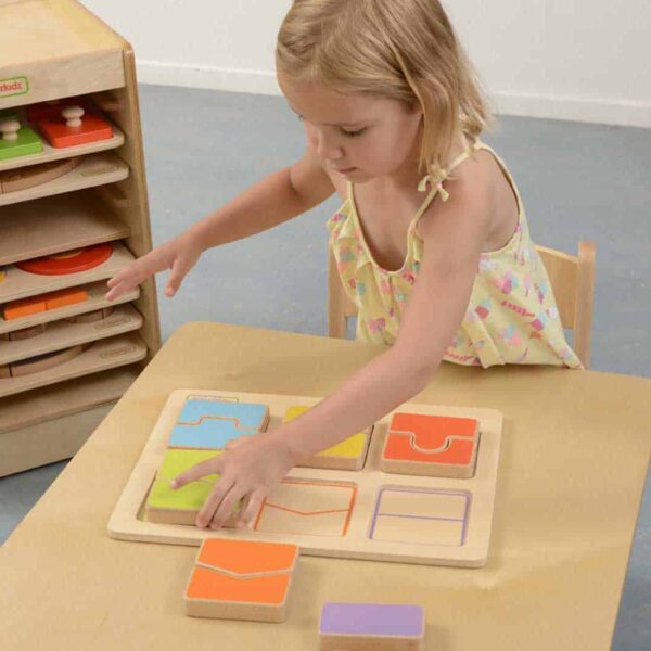 MASTERKIDZ-Tablica-Edukacjna-Sorter-Dopasowanie-Ksztalty-i-Kolory-3 MASTERKIDZ-Tablica-Edukacjna-Sorter-Dopasowanie-Ksztalty-i-Kolory-3