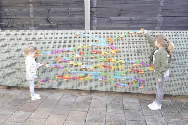 MASTERKIDZ-Zestaw-Konstrukcyjny-Tor-dla-Pilek-do-Tablica-STEM-63-el-6 MASTERKIDZ-Zestaw-Konstrukcyjny-Tor-dla-Pilek-do-Tablica-STEM-63-el-6