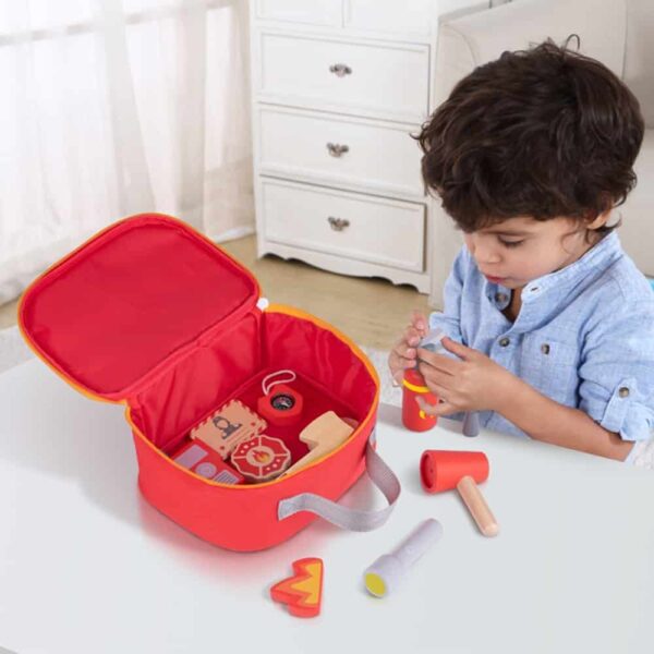 Tooky-Toy-Zestaw-Malego-Strazaka-dla-Dzieci-11-el-5 Tooky-Toy-Zestaw-Malego-Strazaka-dla-Dzieci-11-el-5