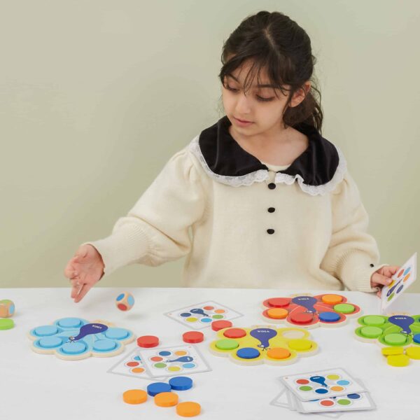 VIGA-Drewniana-Gra-Dopasuj-Kolory-Pawi-Ogon-Montessori-Karty-4 VIGA-Drewniana-Gra-Dopasuj-Kolory-Pawi-Ogon-Montessori-Karty-4
