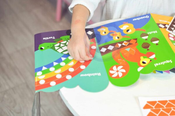 WOOPIE-ARTFUN-Naklejki-Zestaw-Dopasuj-Ksztalty-i-Kolory-Wyklejanka-Zwierzatka-504-el-5 WOOPIE-ARTFUN-Naklejki-Zestaw-Dopasuj-Ksztalty-i-Kolory-Wyklejanka-Zwierzatka-504-el-5