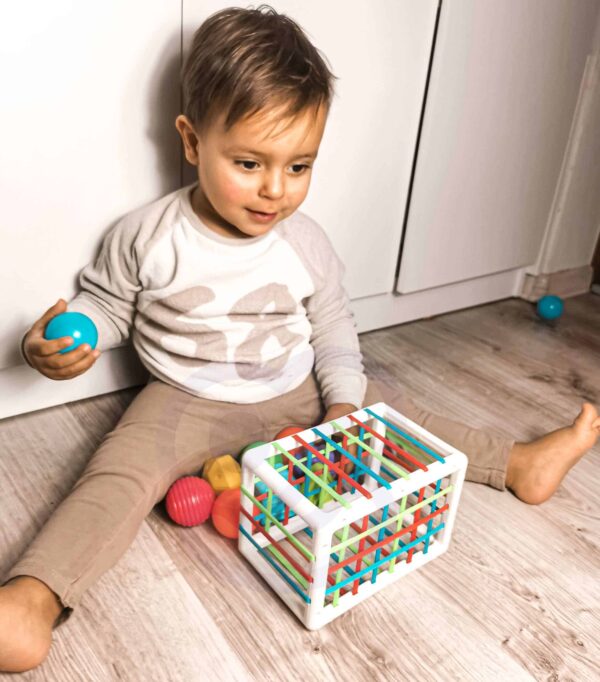 WOOPIE-Elastyczna-Kostka-Sensoryczna-Sorter-dla-Dzieci-Kolorowe-Ksztalty-13-el-7 WOOPIE-Elastyczna-Kostka-Sensoryczna-Sorter-dla-Dzieci-Kolorowe-Ksztalty-13-el-7