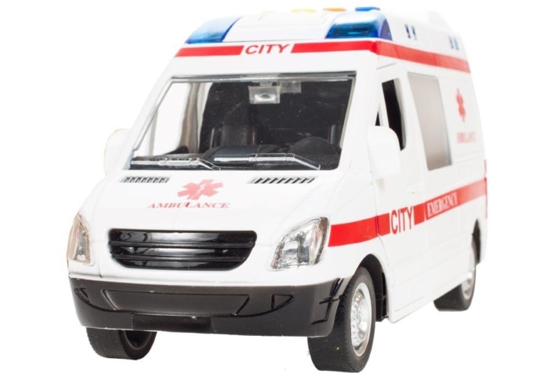 Karetka ambulans z dzwiekiem napedem 116 5