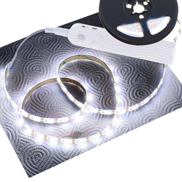 Tasma-LED-na-baterie-USB-czujnik-ruchu-2M-zimny-bialy-6 Tasma-LED-na-baterie-USB-czujnik-ruchu-2M-zimny-bialy-6