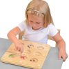Co-Przyciagnie-Magnes-Edukacyjna-Gra-Tabliczka-Masterkidz-Montessori-1