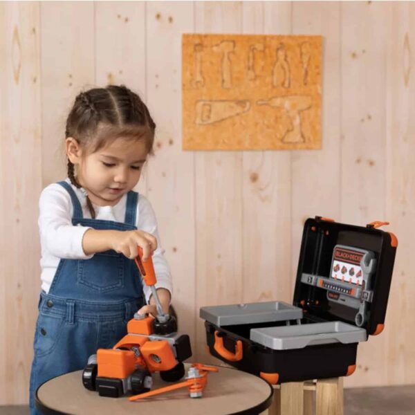 Smoby-Black-Decker-Walizka-z-Narzedziami-Samochod-w-Czesciach-1 Smoby-Black-Decker-Walizka-z-Narzedziami-Samochod-w-Czesciach-1