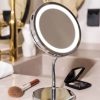 Adler-AD-2159-Lusterko-LED-z-podswietleniem-stojace-na-nozce-kosmetyczne-do-makijazu-powiekszajace-4