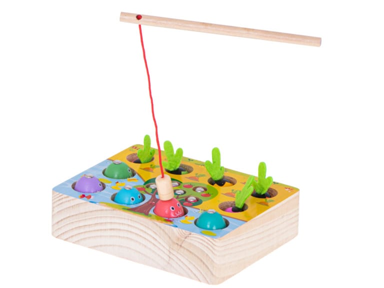 Gra-drewniana-montessori-lowienie-rybek-marchewki-robaczki-2 Gra-drewniana-montessori-lowienie-rybek-marchewki-robaczki-2