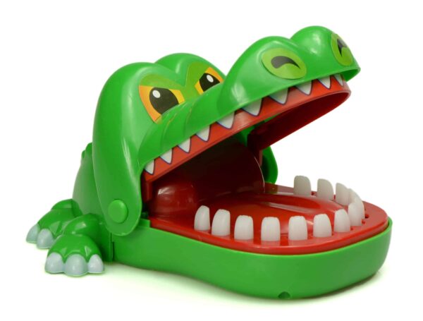 Gra-zrecznosciowa-Krokodyl-u-dentysty-2 Gra-zrecznosciowa-Krokodyl-u-dentysty-2