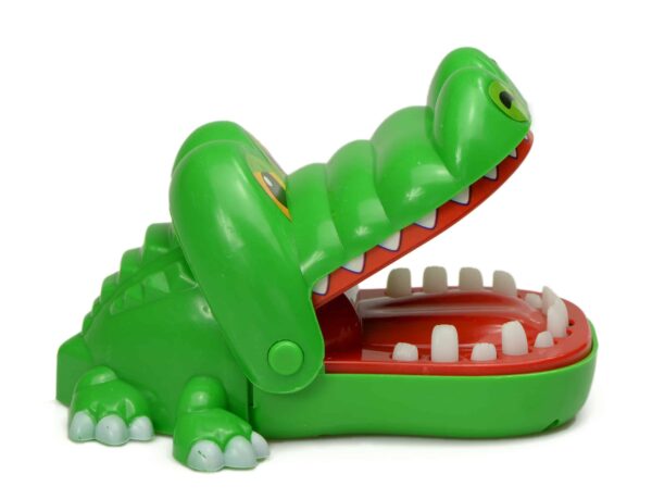 Gra-zrecznosciowa-Krokodyl-u-dentysty-7 Gra-zrecznosciowa-Krokodyl-u-dentysty-7