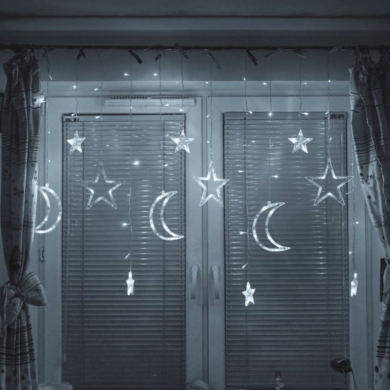 Lampki LED kurtyna księżyc gwiazdy 2 Lampki LED kurtyna księżyc gwiazdy 2