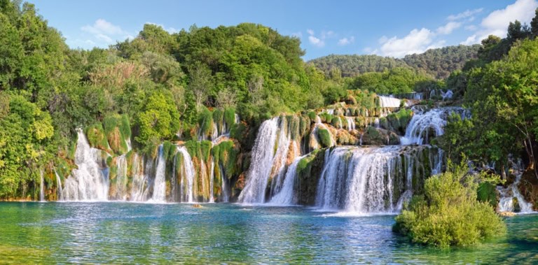 Puzzle-ukladanka-4000-elementow-Wodospady-Krka-Chorwacja-139-x-68-cm-CASTORLAND-1 Puzzle-ukladanka-4000-elementow-Wodospady-Krka-Chorwacja-139-x-68-cm-CASTORLAND-1