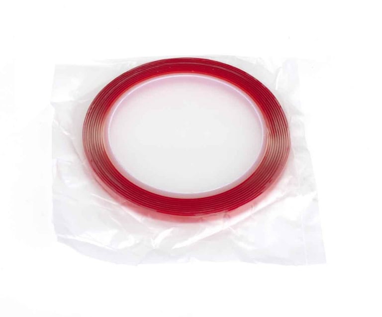 Tasma-dwustronna-samoprzylena-akrylowa-dwustronna-montazowa-transparentna-mocna-6mm-x-3m-2 Tasma-dwustronna-samoprzylena-akrylowa-dwustronna-montazowa-transparentna-mocna-6mm-x-3m-2