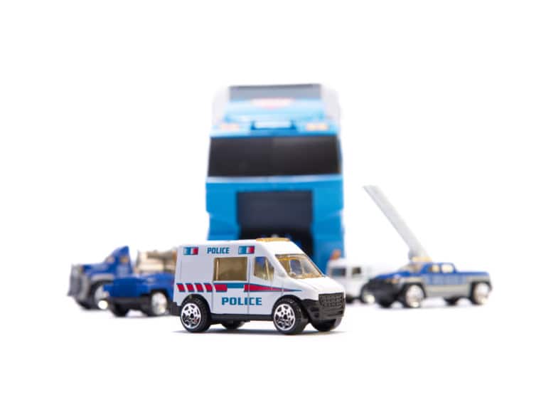 Ciężarówka TIR transporter + auta policja 8 Ciężarówka TIR transporter + auta policja 8
