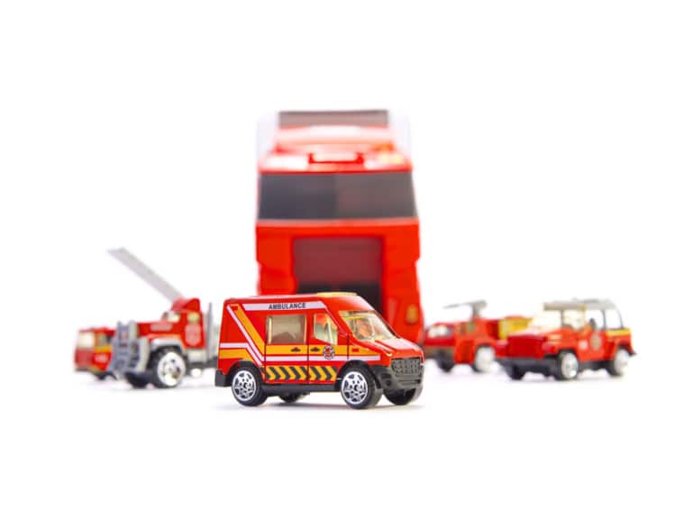 Ciężarówka TIR transporter + auta straż pożarna 4 Ciężarówka TIR transporter + auta straż pożarna 4