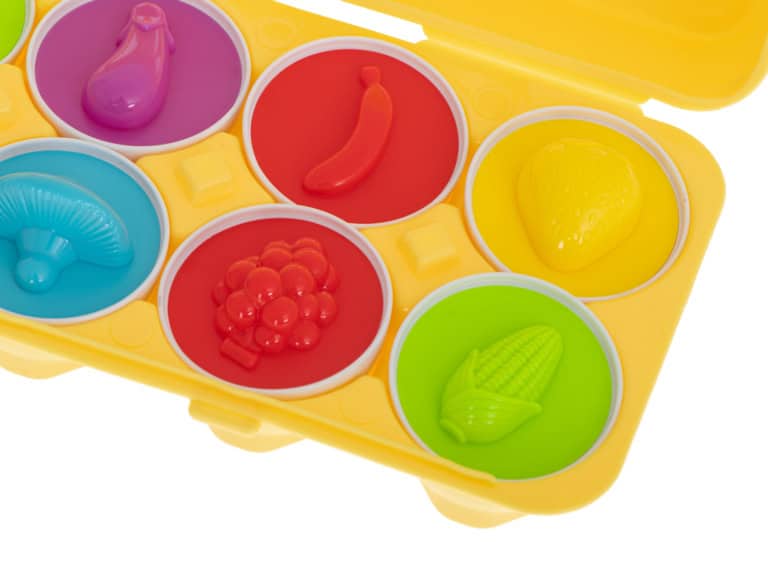 Ukladanka-edukacyjna-sorter-dopasuj-ksztalty-owoce-jajka-12-sztuk-4 Ukladanka-edukacyjna-sorter-dopasuj-ksztalty-owoce-jajka-12-sztuk-4