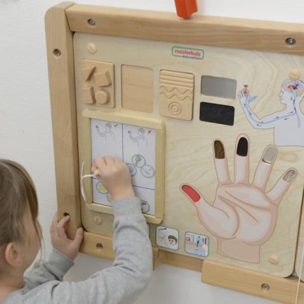 MASTERKIDZ-Tablica-Edukacyjna-Zmysl-Dotyku-Montessori-1 MASTERKIDZ-Tablica-Edukacyjna-Zmysl-Dotyku-Montessori-1