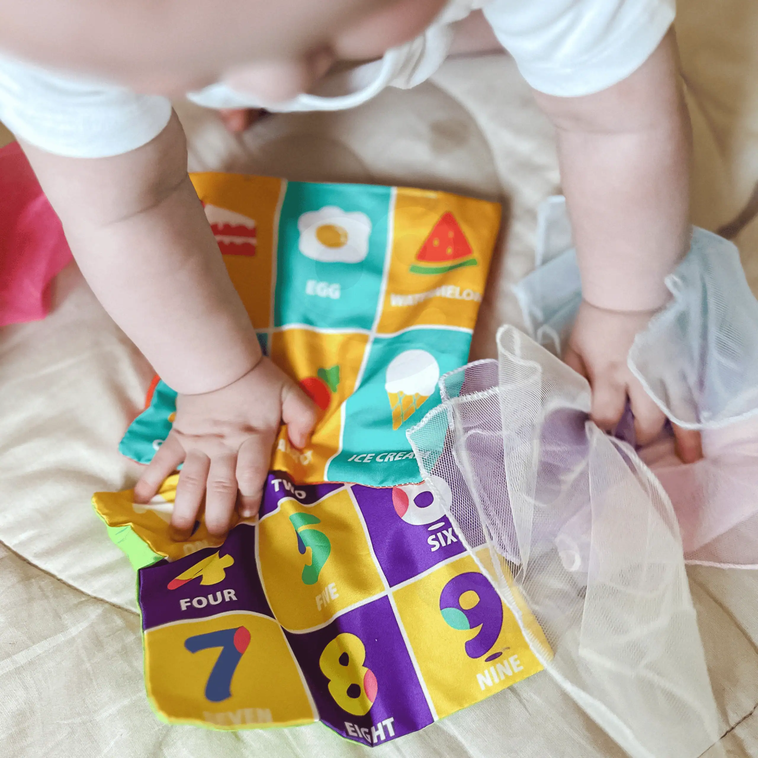 WOOPIE-BABY-Zabawka-Edukacyjna-Sensoryczna-Pani-Metka-Pudeleczko-Chusteczek-1 WOOPIE-BABY-Zabawka-Edukacyjna-Sensoryczna-Pani-Metka-Pudeleczko-Chusteczek-1