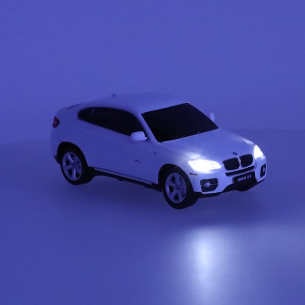 Samochod-zdalnie-sterowany-Rastar-31700-BMW-X6-124-bialy-6 Samochod-zdalnie-sterowany-Rastar-31700-BMW-X6-124-bialy-6