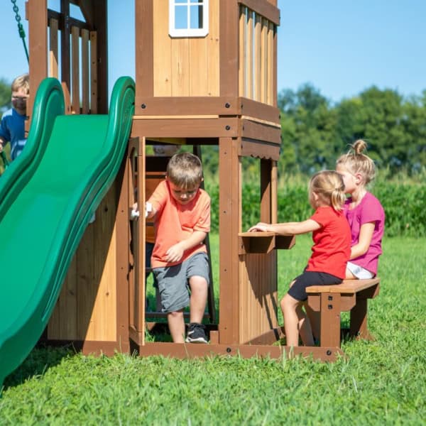Drewniany-Plac-Zabaw-Lakewood-Hustawki-Zjezdzalnia-Domek-Backyard-3 Drewniany-Plac-Zabaw-Lakewood-Hustawki-Zjezdzalnia-Domek-Backyard-3