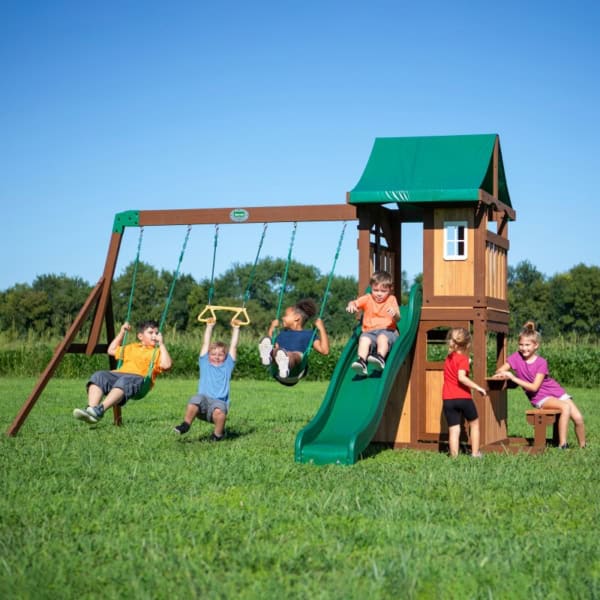 Drewniany-Plac-Zabaw-Lakewood-Hustawki-Zjezdzalnia-Domek-Backyard-8 Drewniany-Plac-Zabaw-Lakewood-Hustawki-Zjezdzalnia-Domek-Backyard-8