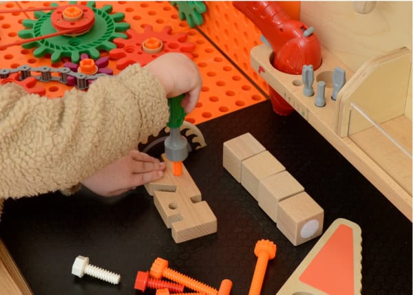 MASTERKIDZ-Drewniany-Warsztat-XXL-Montessori-STEM-z-Narzedziami-2 MASTERKIDZ-Drewniany-Warsztat-XXL-Montessori-STEM-z-Narzedziami-2