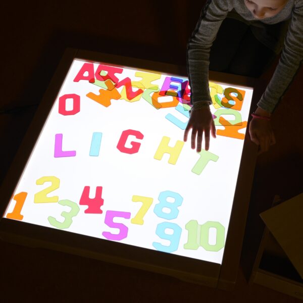 MASTERKIDZ-Panel-Swietlny-LED-Zmiana-Kolorow-Pilotem-Zestaw-Akcesoriow-1 MASTERKIDZ-Panel-Swietlny-LED-Zmiana-Kolorow-Pilotem-Zestaw-Akcesoriow-1