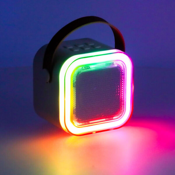 Zestaw-do-karaoke-mikrofon-glosnik-przenosny-BLUETOOTH-USB-LED-rozowy-6 Zestaw-do-karaoke-mikrofon-glosnik-przenosny-BLUETOOTH-USB-LED-rozowy-6