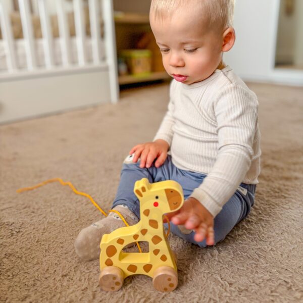 TOOKY-TOY-Zyrafka-do-Ciagniecia-Drewniany-5 TOOKY-TOY-Zyrafka-do-Ciagniecia-Drewniany-5